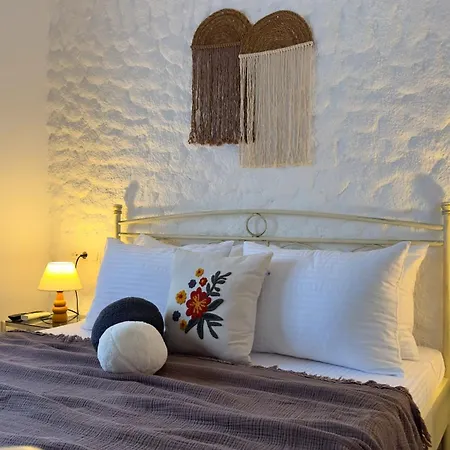 Mythos Alacati Çeşme